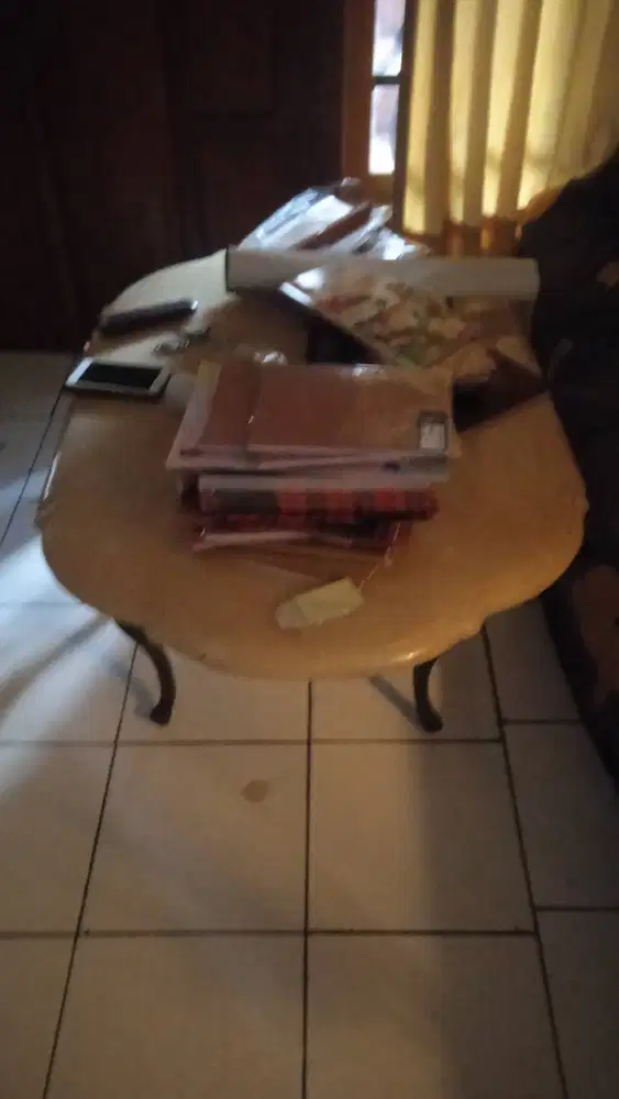 Coffee table marmer