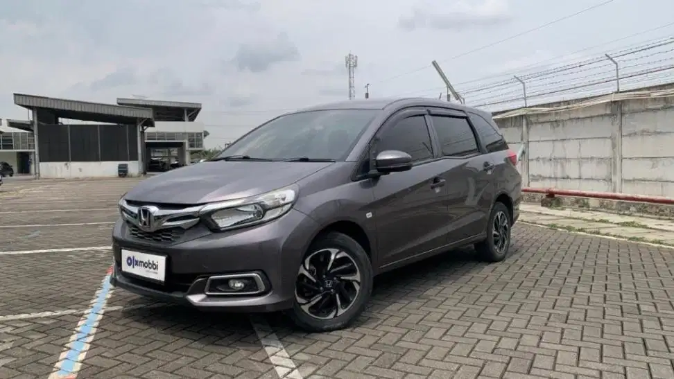 DP MURAH Honda Mobilio 1.5 S Bensin-MT 2020 Abu-Abu CAIOD