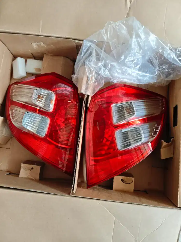 Lampu stoplamp belakang Ori Jazz GE8 seperti baru