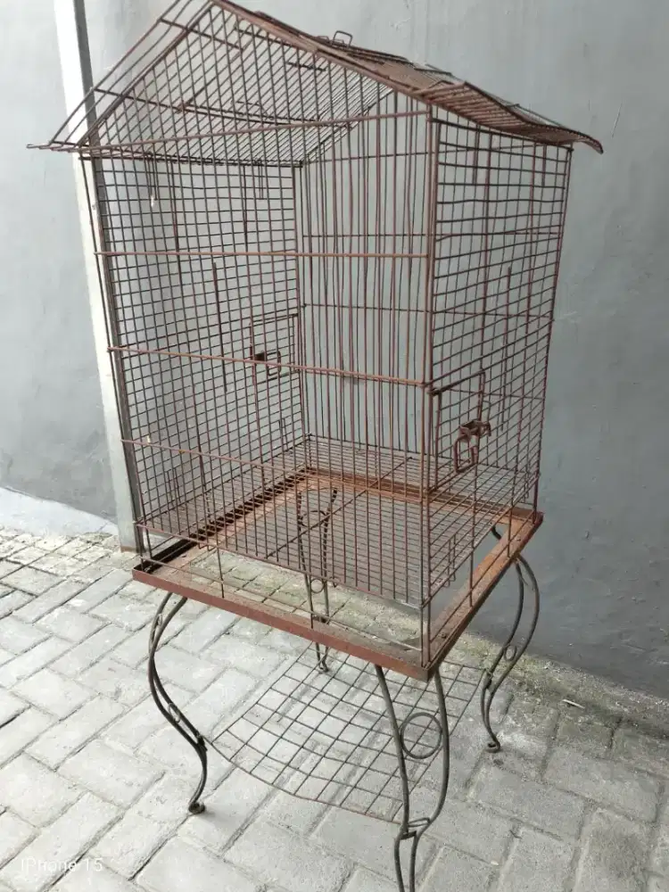 Kandang / Sangkar / Kurungan Burung Besar Model Rumah