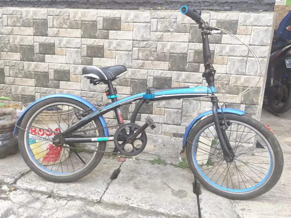 SEPEDA LIPAT 20 INCH