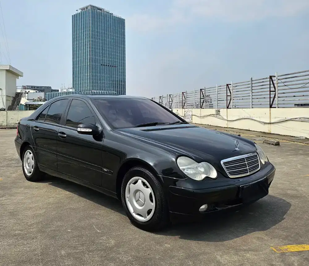 Mercedes-Benz C180 K 2004 Low KM