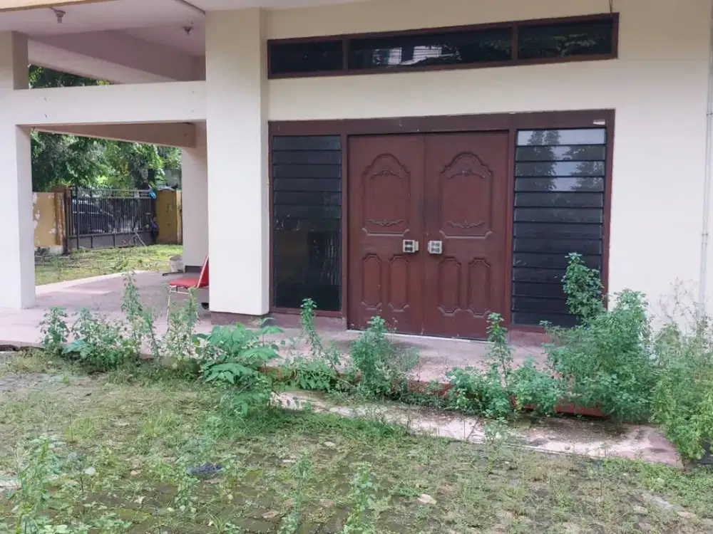 Disewakan Rumah Komersial Ex Kantor Jl Ketampon Surabaya Pusat