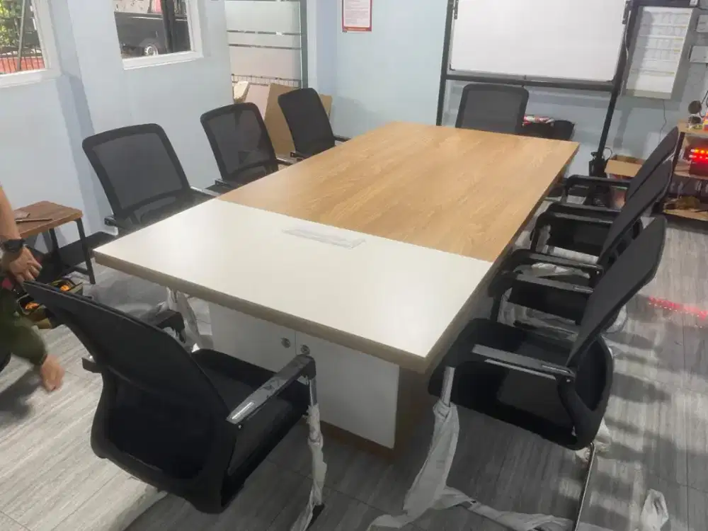 MEJA MEETING PREMIUM PROMO