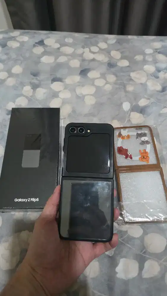 Samaung z flip 5 512gb grey abu graphite mulus Sein resmi