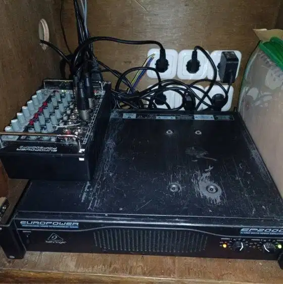 [SECOND] Behringer Amplifier, Behringen Mixer, Bose Speaker