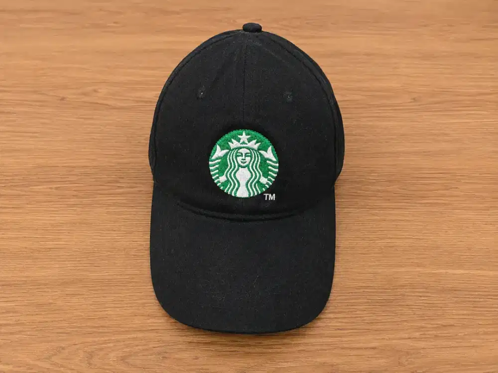 Topi Hitam Starbucks & Cover Pedal Gas Rem Mobil Universal Set 3 Pcs