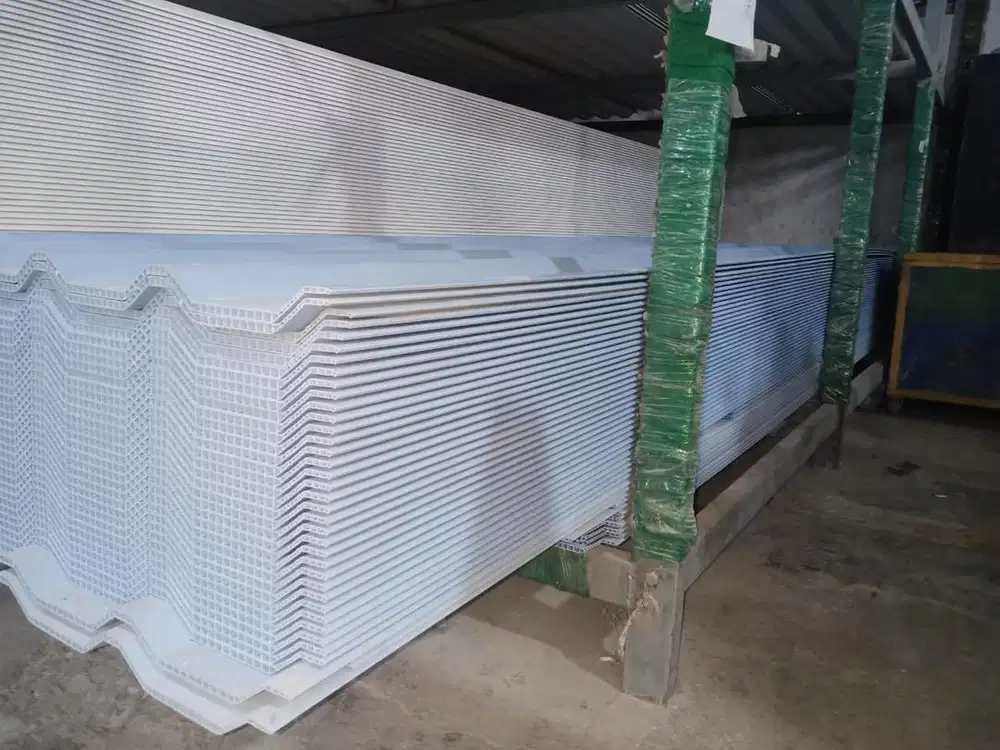 Atap UPVC Uniroof 860