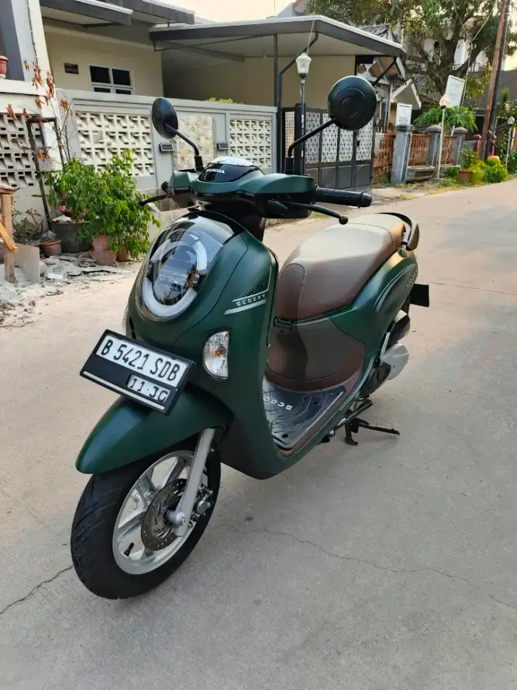 NEW HONDA SCOOPY STYLISH GREEN SMARTKEY CBS ISS 2025 (GRESS)