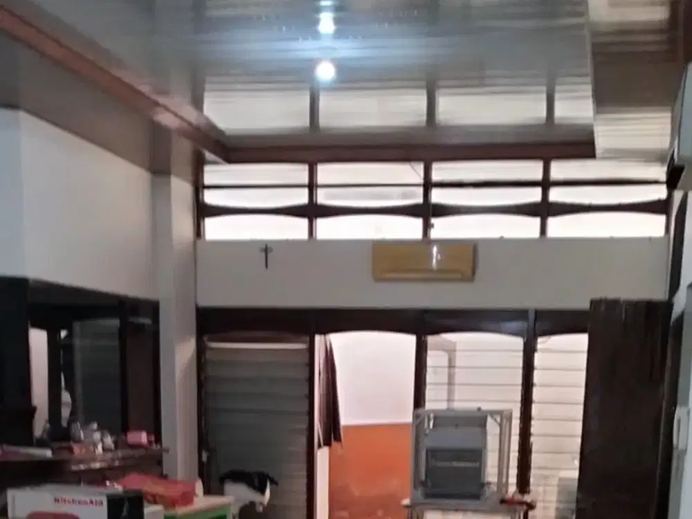 Dijual Bangunan Bagus Cocok Untuk Usaha di Gubeng Surabaya Bisa Nego