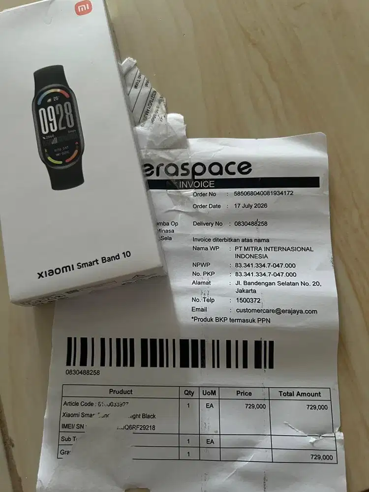 BNIB xiaoMi Smart BAND 10