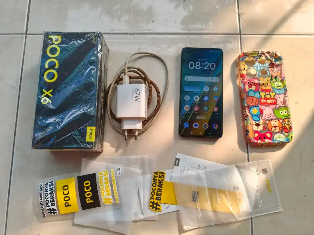 POCO X6 5G NFC RAM 12+12/256GB Hitam Lengkap dari baru Mulus No minus