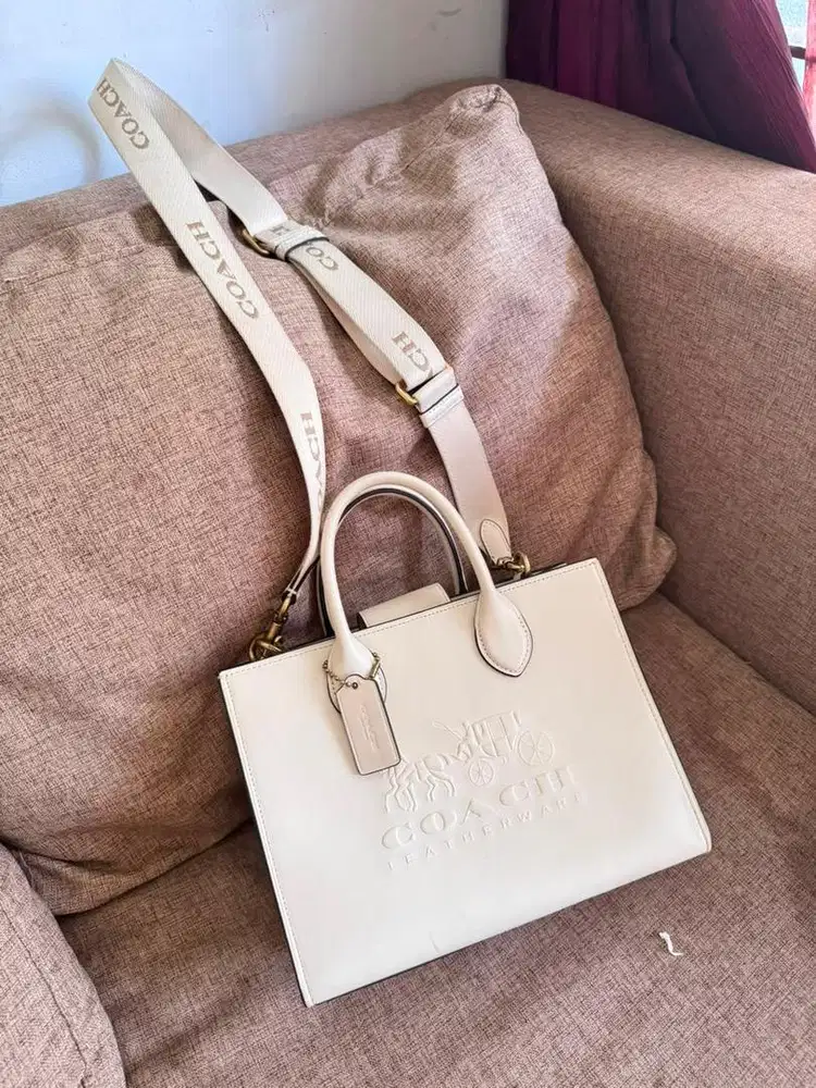 Tas coach original