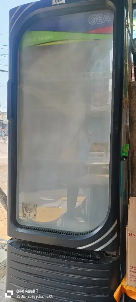Kulkas Gea display