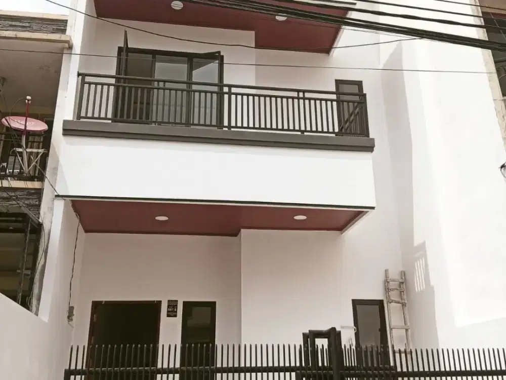 Dijual Rumah Baru Gading indah utara Kelapa Gading (Belakang MKG)
