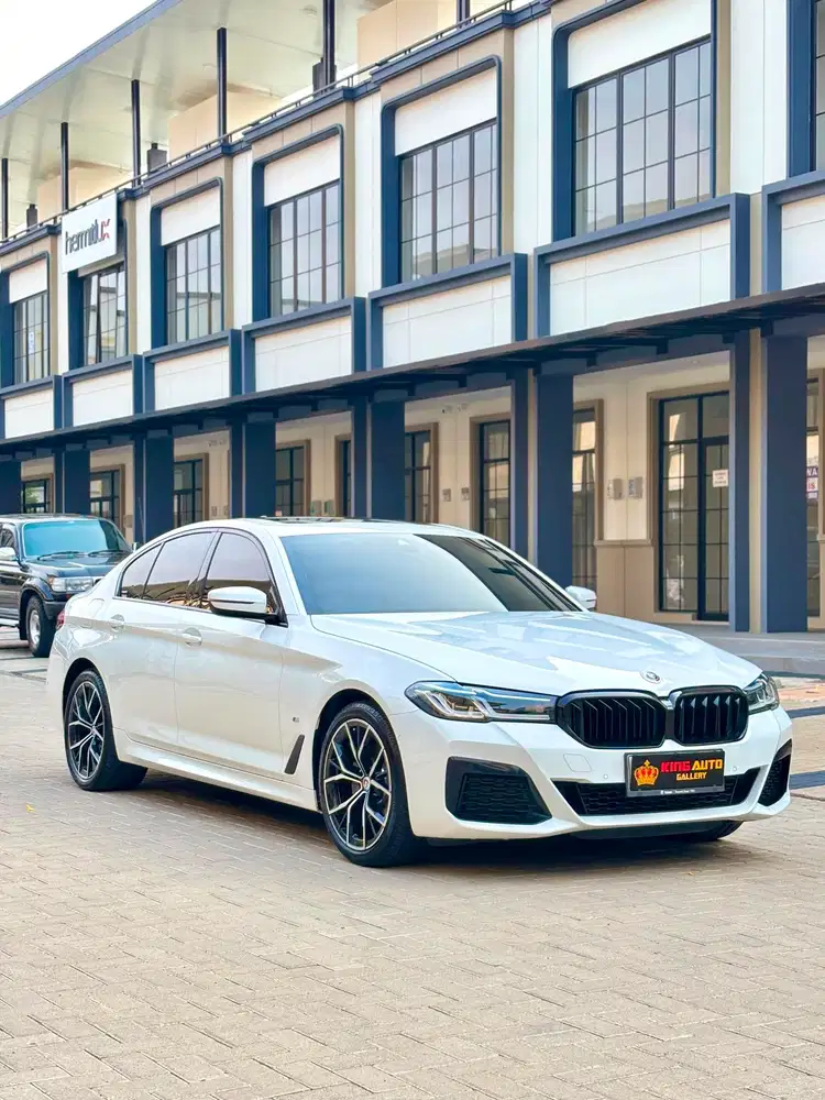 BMW 520i M Sport G30 LCi 2023 Pribadi