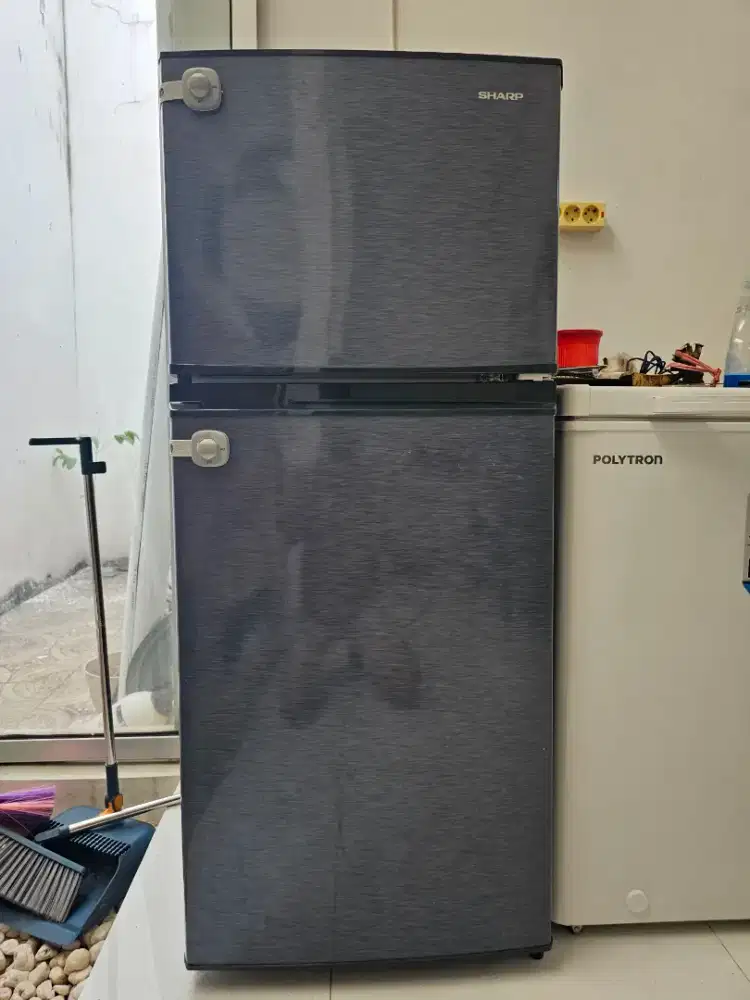 Kulkas Sharp 2 Pintu