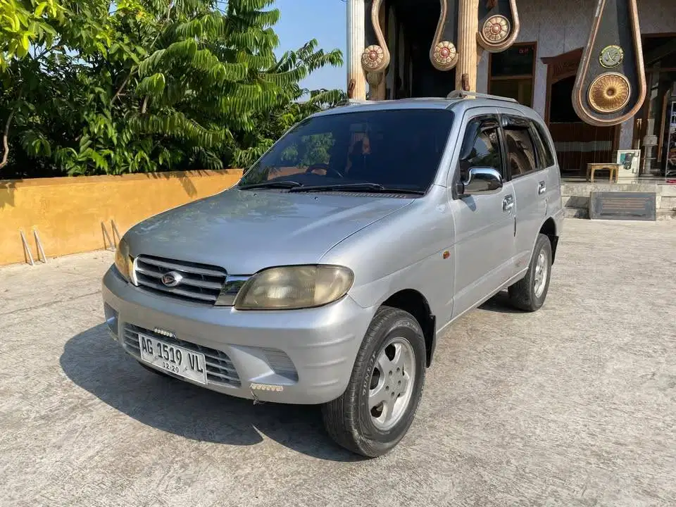 Daihatsui Taruna 1.6 CL 2001 Zen bisa tukar tambah sekoto kediri