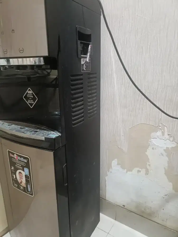 Dijual dispenser bekas SANKEN