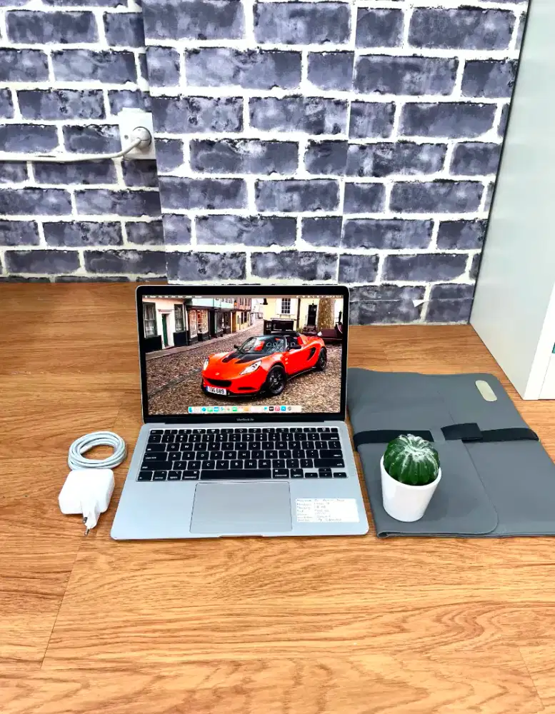 Macbook Air Retina 2020