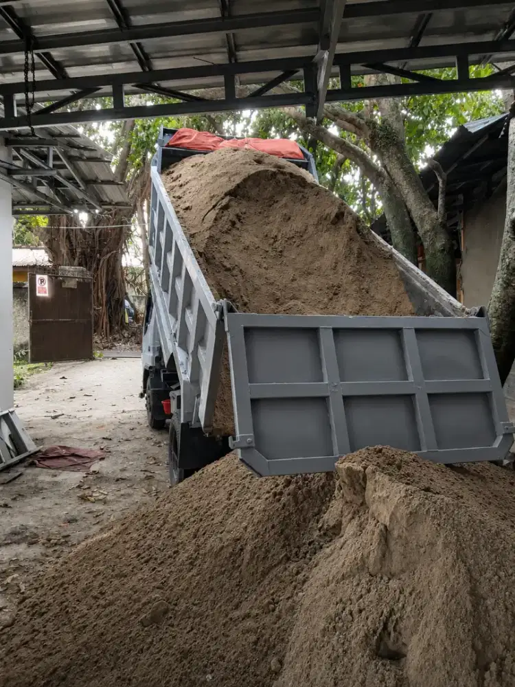 Pasir bangunan isi 7,5 kubik full padat