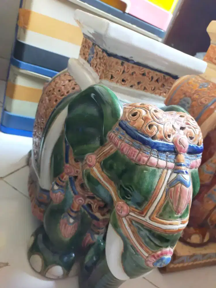 Jual pajangan gajah