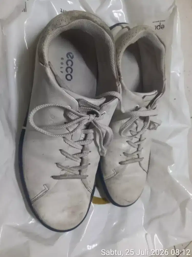 Sepatu golf size 43 ecco