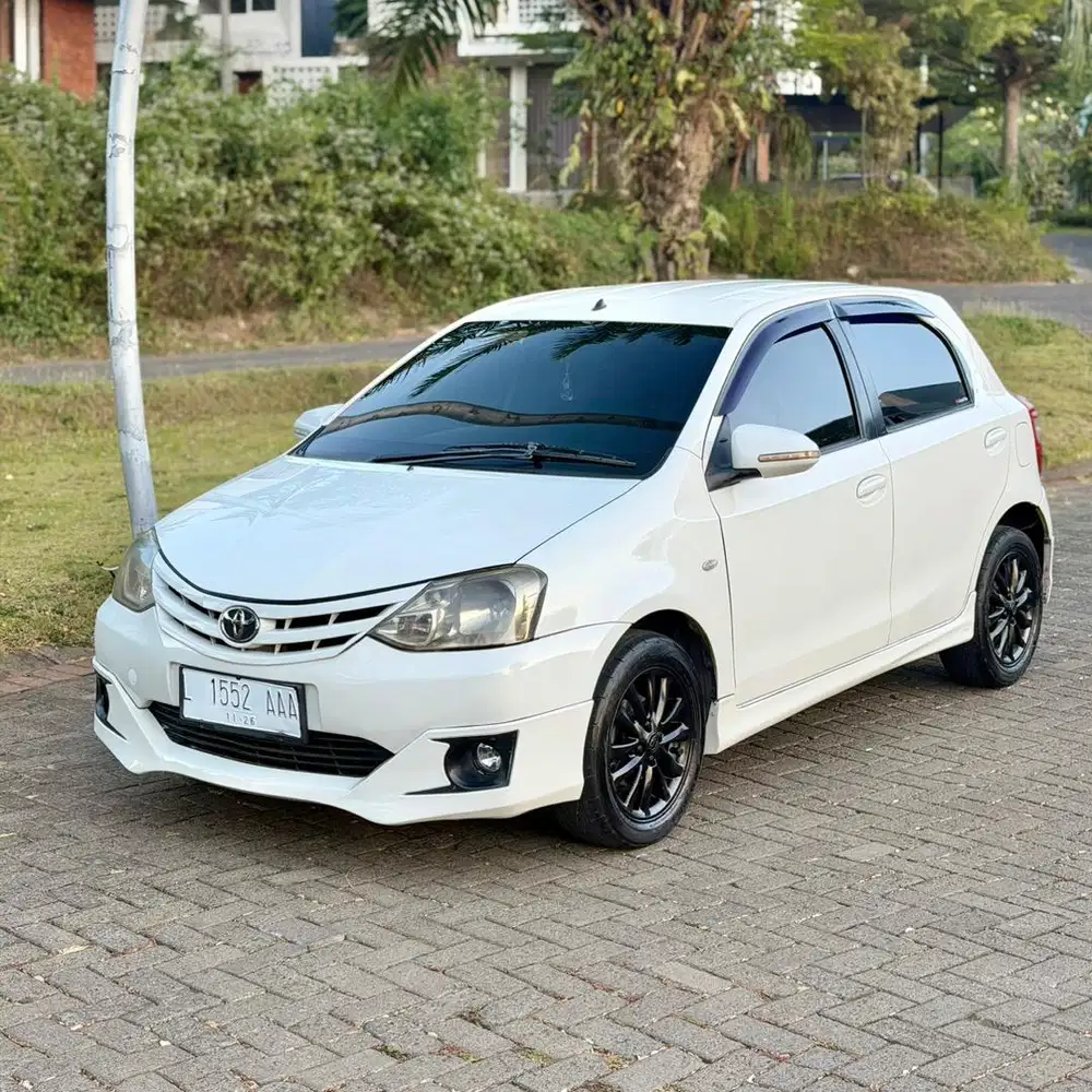 Etios Valco type G 2013 No Minus