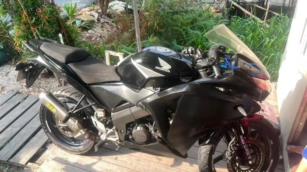 CBR 150R 2012 Nego santai