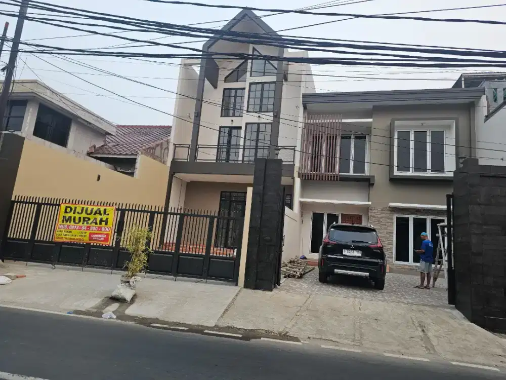 Joe Commercial House / Joe Business Residence/Rumah Komersial Ruko Joe