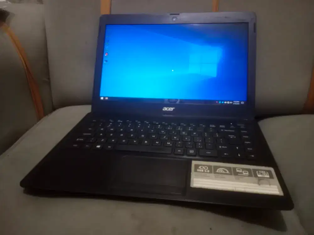 ACER ONE 14 SIAP PAKAI NEGO