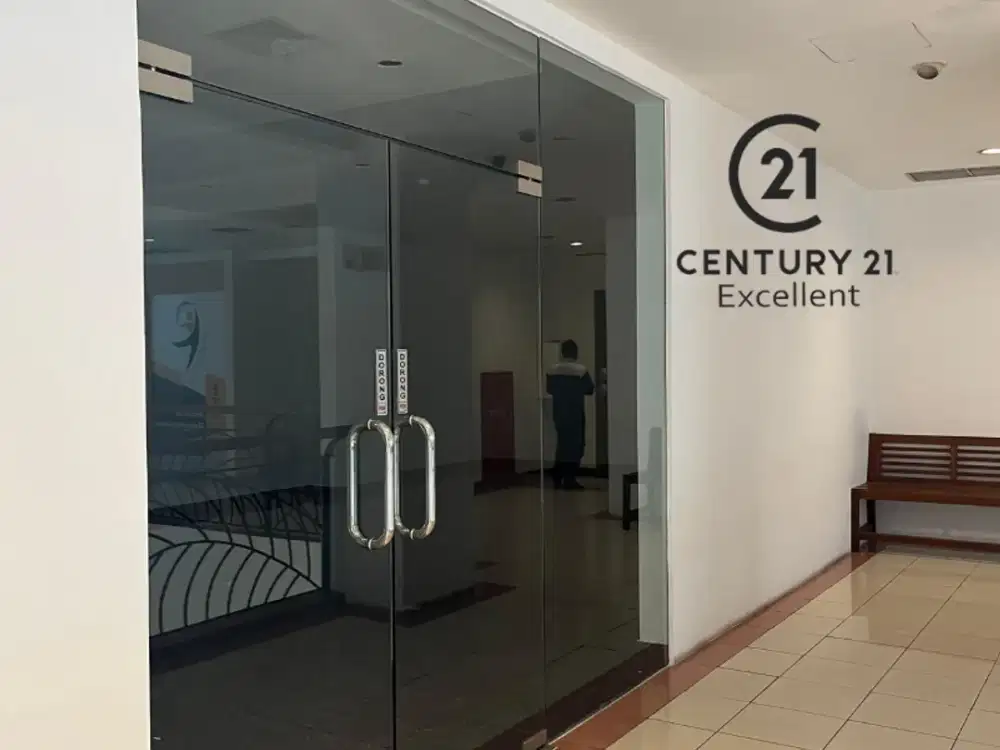 Disewakan Unit Retail Space di Plaza Kemang, JakSel