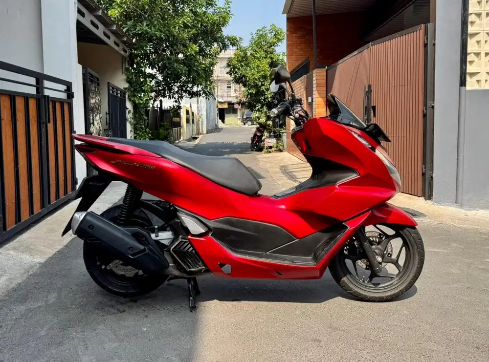 Honda PCX 160 ABS ISS (Tipe Tertinggi) MULUSSS Pajak Hidup Panjang