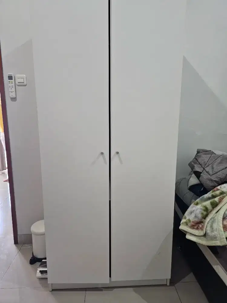 Lemari Baju anak 2 pintu IKEA