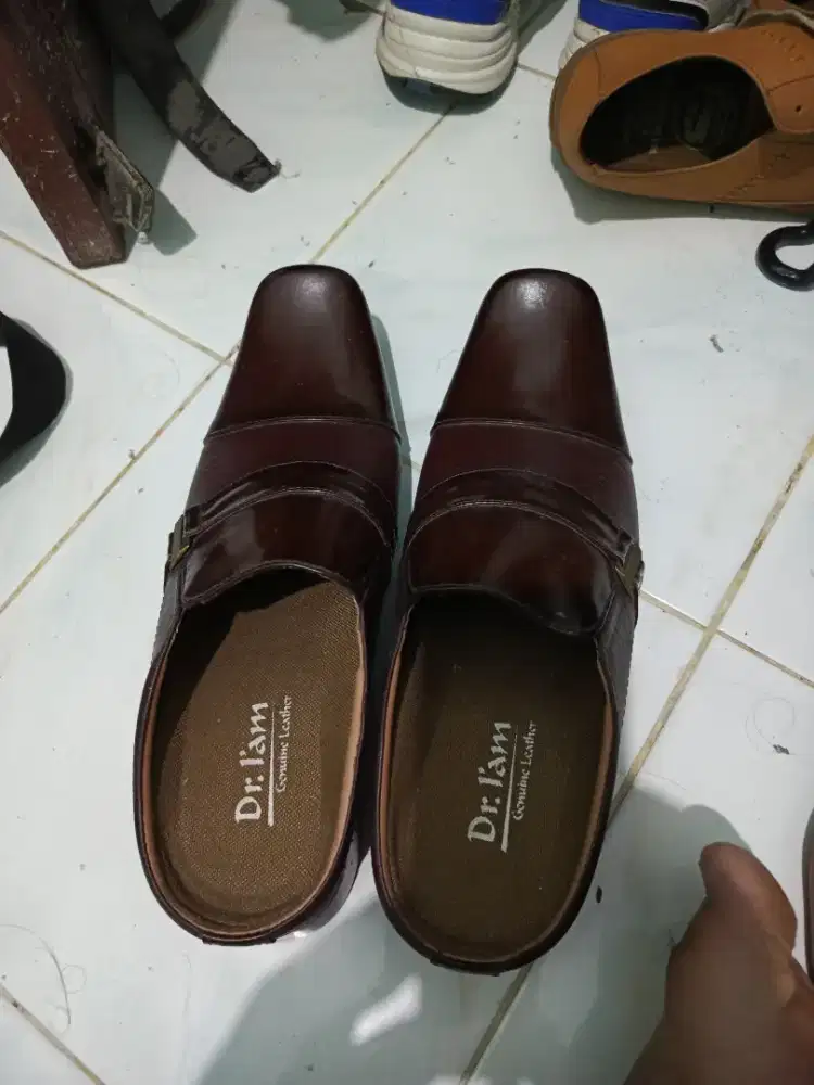 sepatu bekas serba 50 rb