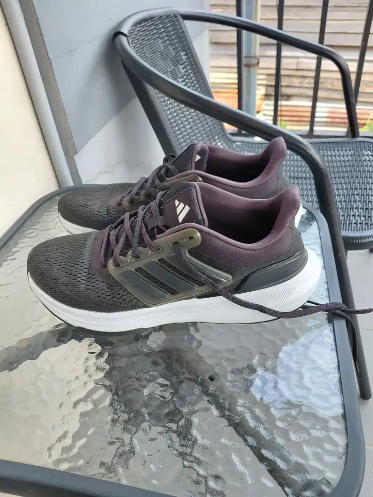 Adidas masih oke uk 44
