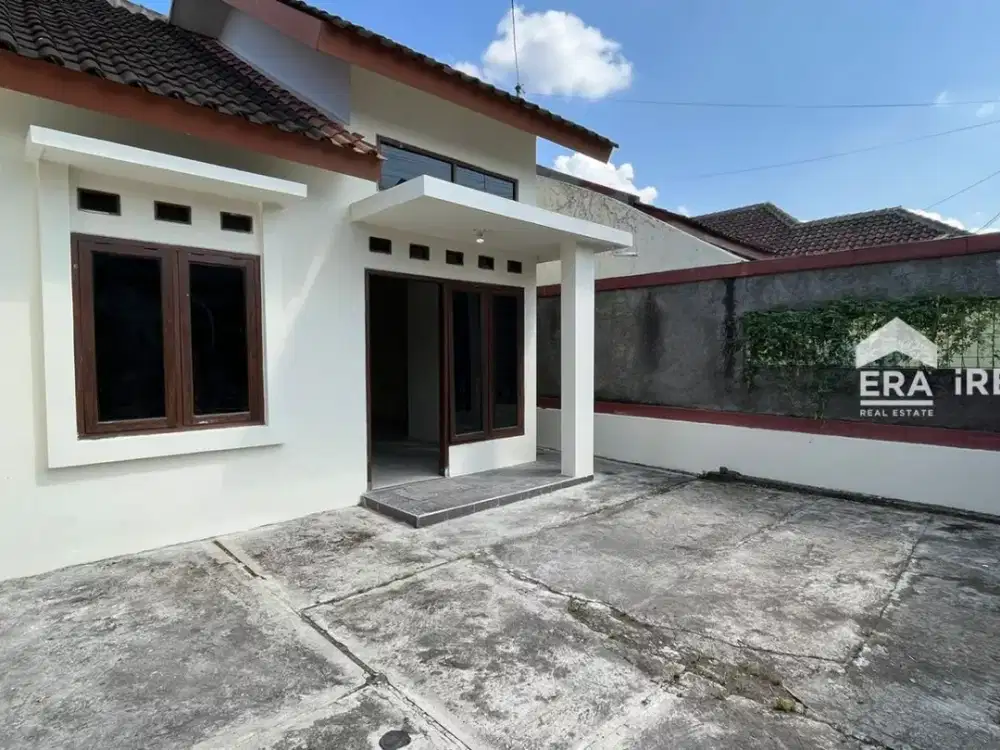 RUMAH DIJUAL DI SOLO DEKAT TAMAN JAYA WIJAYA