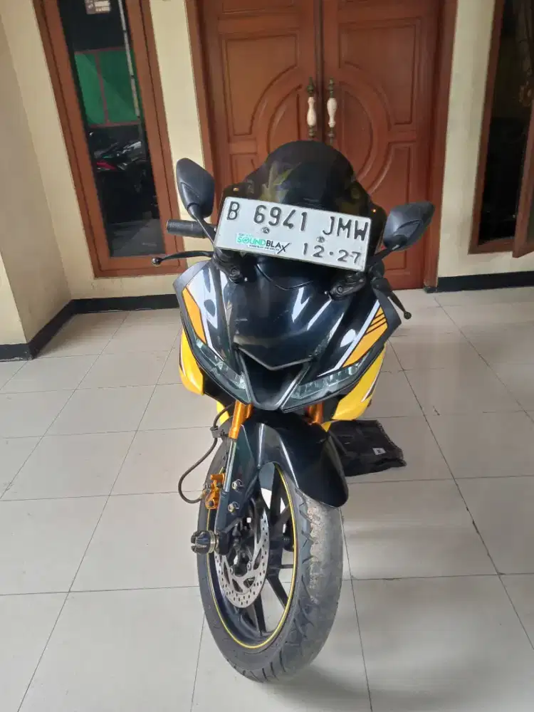 ALL NEW R15 2019