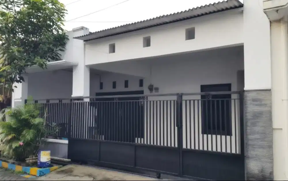 Disewakan / Dikontrakkan Rumah Babatan Indah, Wiyung, Surabaya Barat