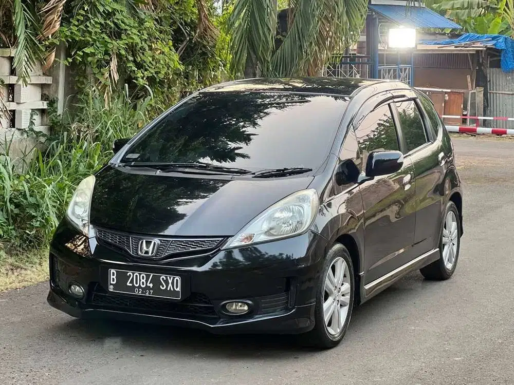 Honda Jazz 2011 Bensin