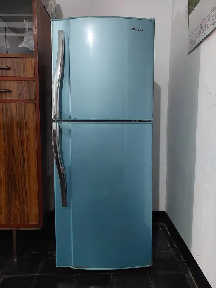 Kulkas SHARP 2 Pintu