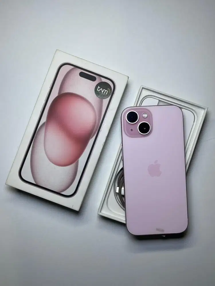 Jual iPhone 15 128GB Pink resmi TAM PA/A BH 85% fullset