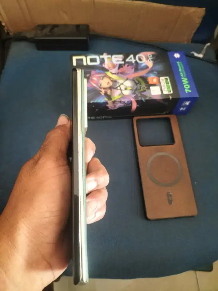 Infinix hot 40 pro lcd gantian