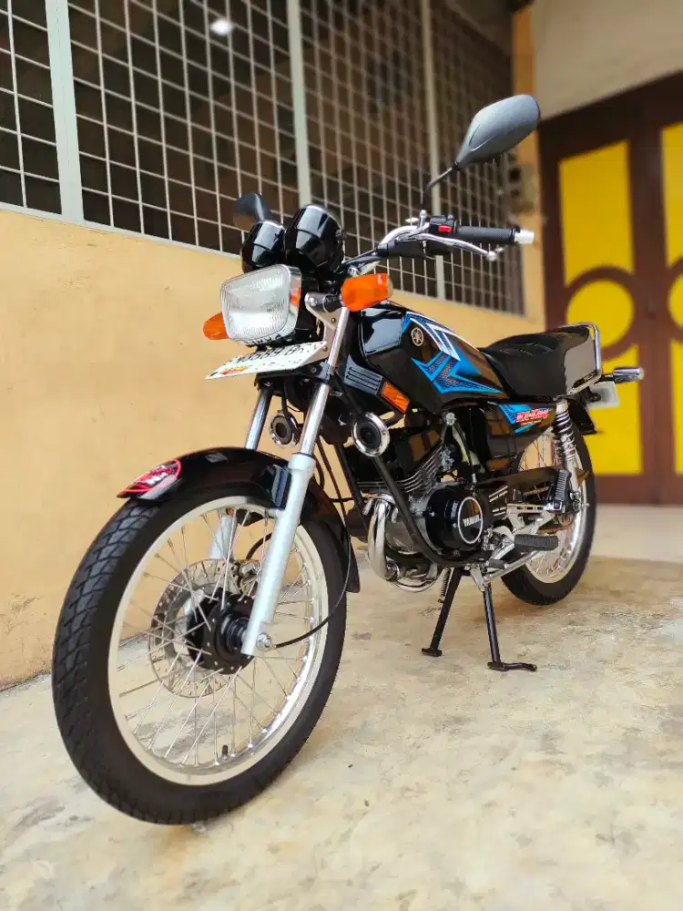 Yamaha RX King / RX King 135 2004, Black Premium Metalic, Unit Mulus.