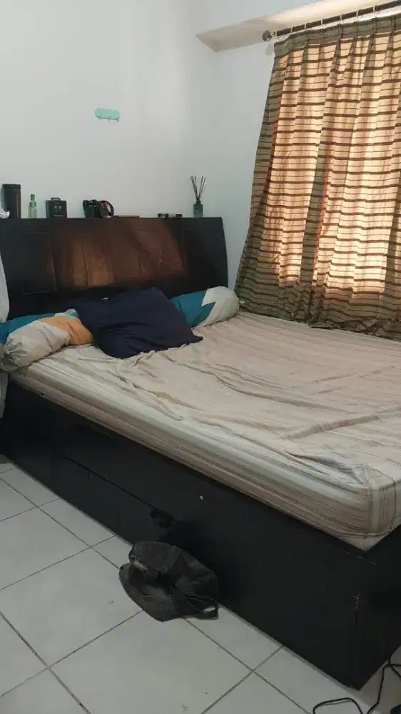 Di JUAL APARTEMEN SUDIRMAN PARK 2 KAMAR FURNISH