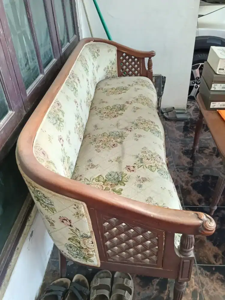 Dijual kursi tamu 3,1,1,1