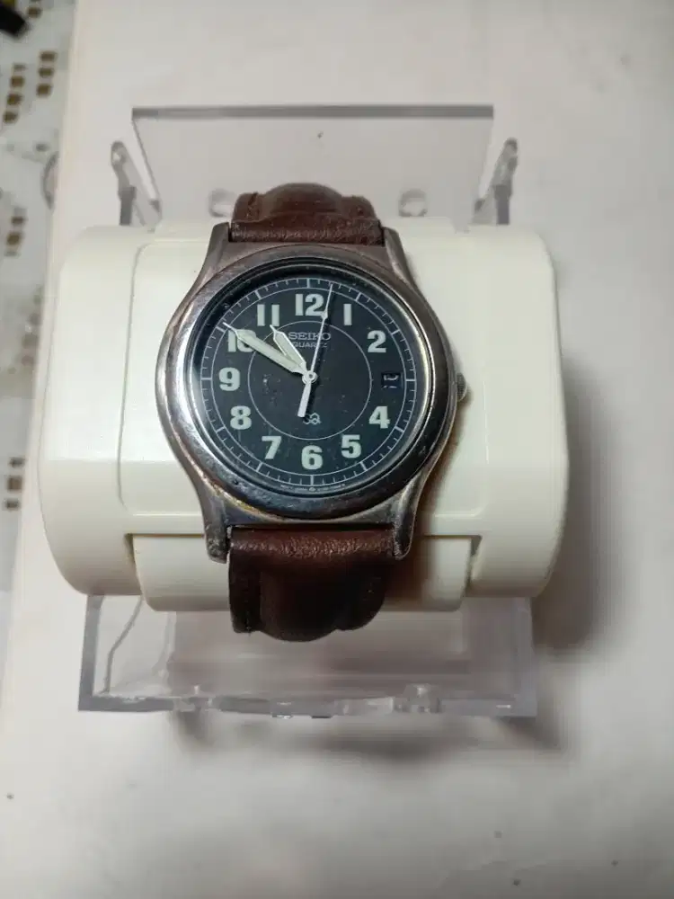 Jam tangan Seiko