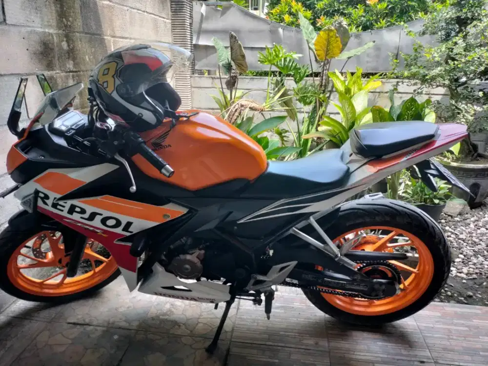 Honda CBR 150 cc