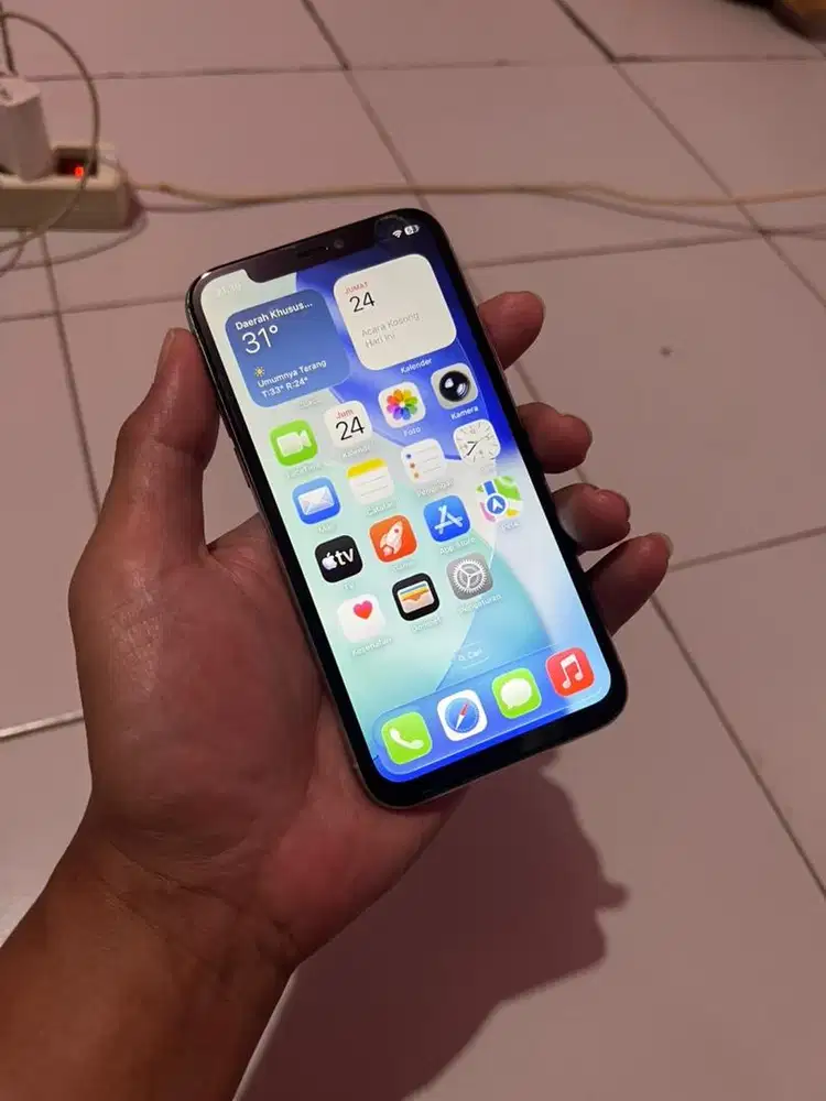 iphone 11pro 64gb