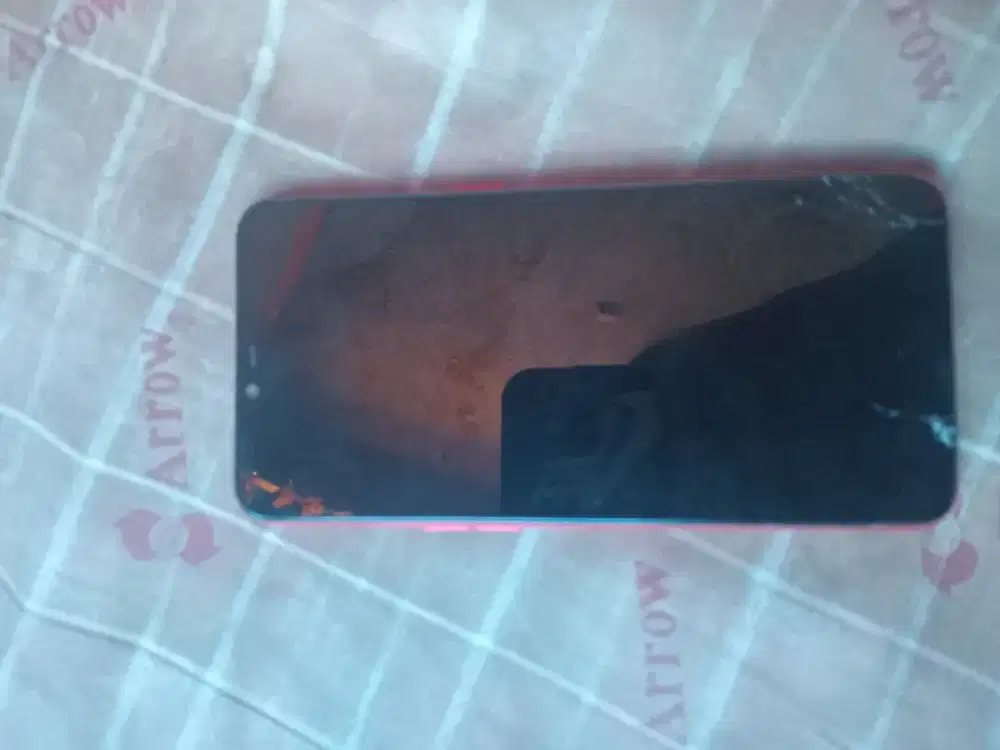 Oppo a3s ram 6 mines layar lecet dikit